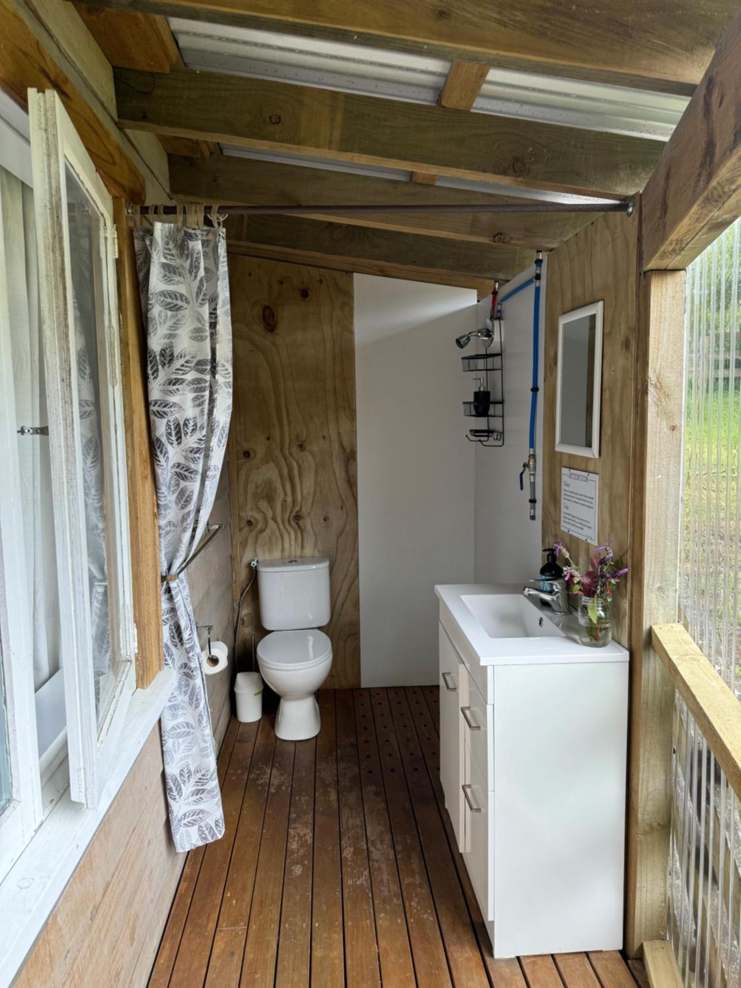 Private Cabin Close To The City Centre Whangarei Exteriör bild