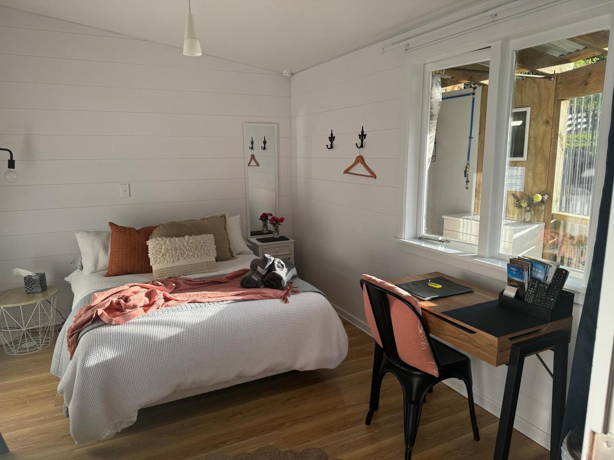Private Cabin Close To The City Centre Whangarei Exteriör bild